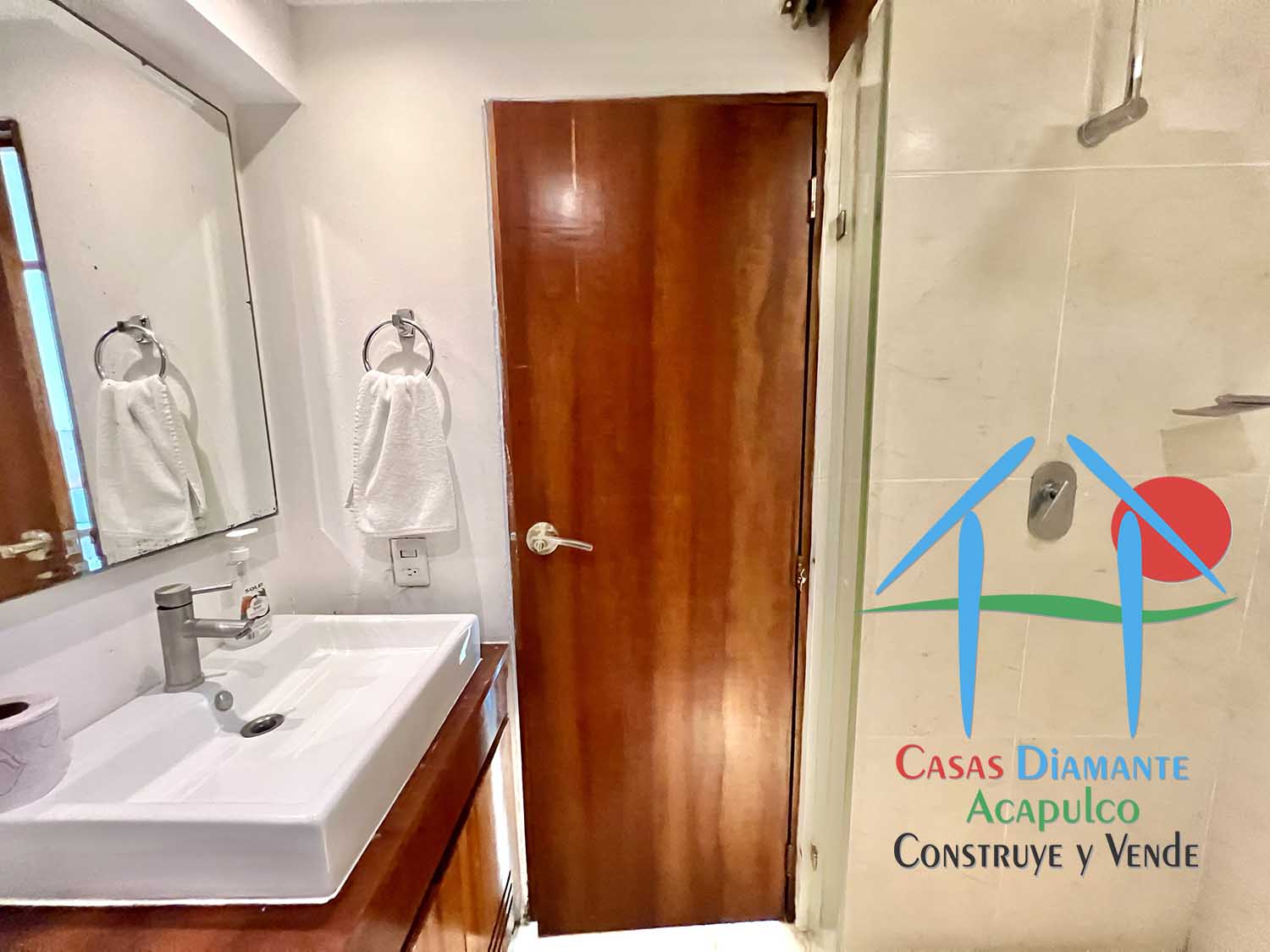 Acapulco Marqués 1103 - Baño completo 2